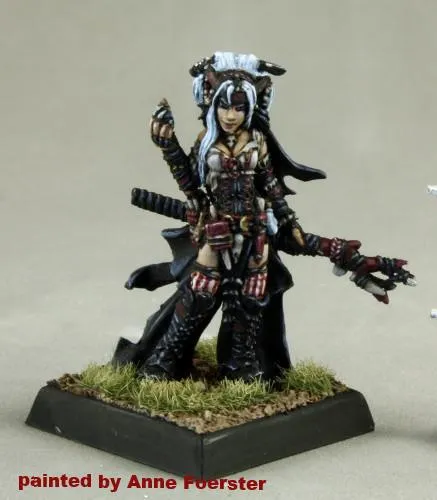 60048: Feiya, Iconic Witch & Fox Familiar