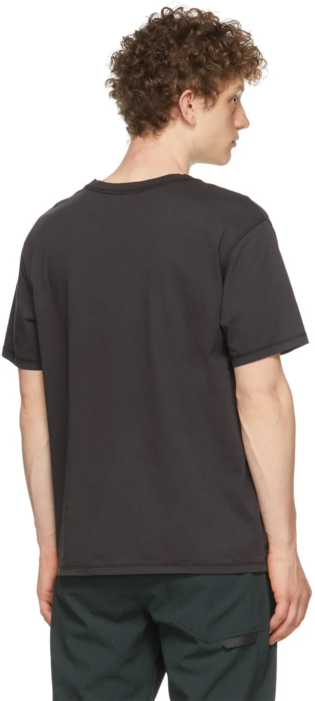 Affix Black Nasenbluten T-Shirt