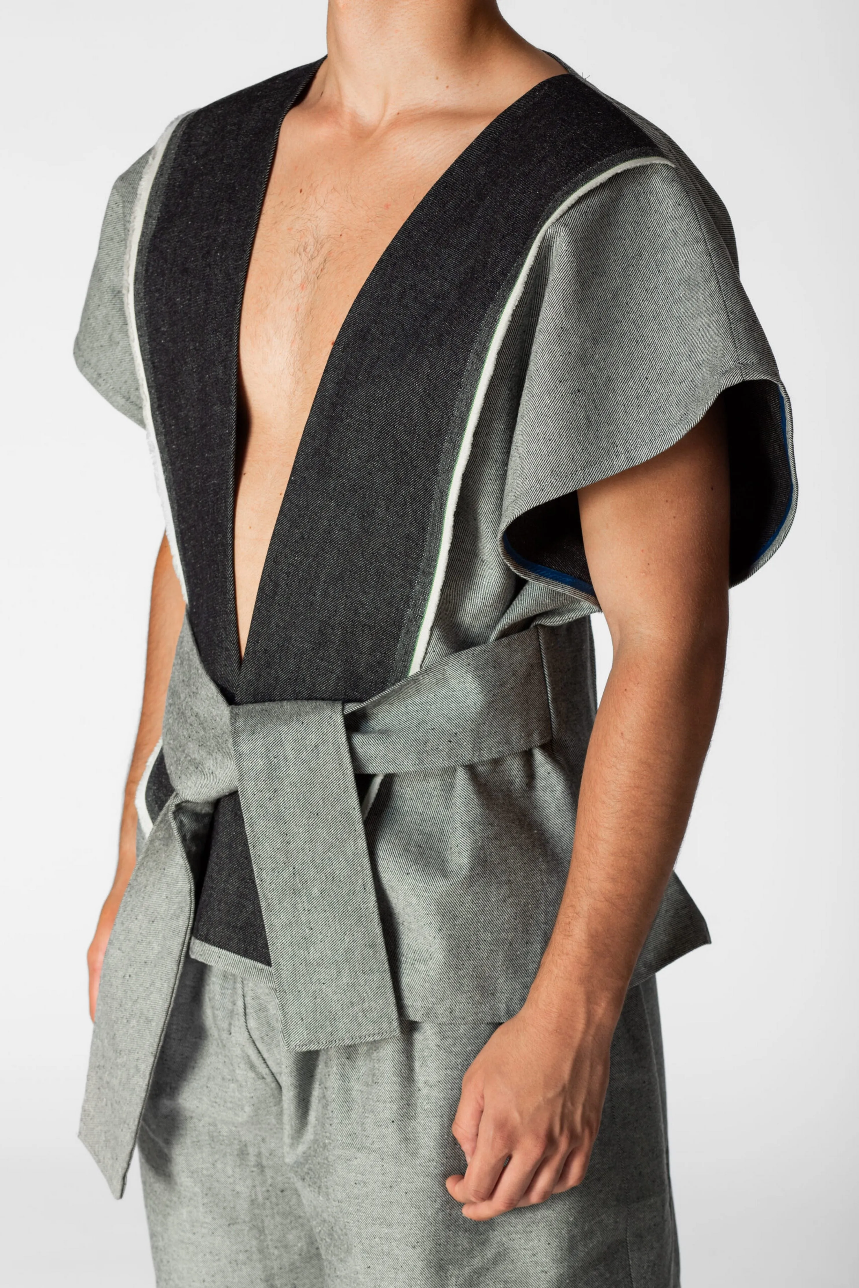KARATEGY SHORT KIMONO