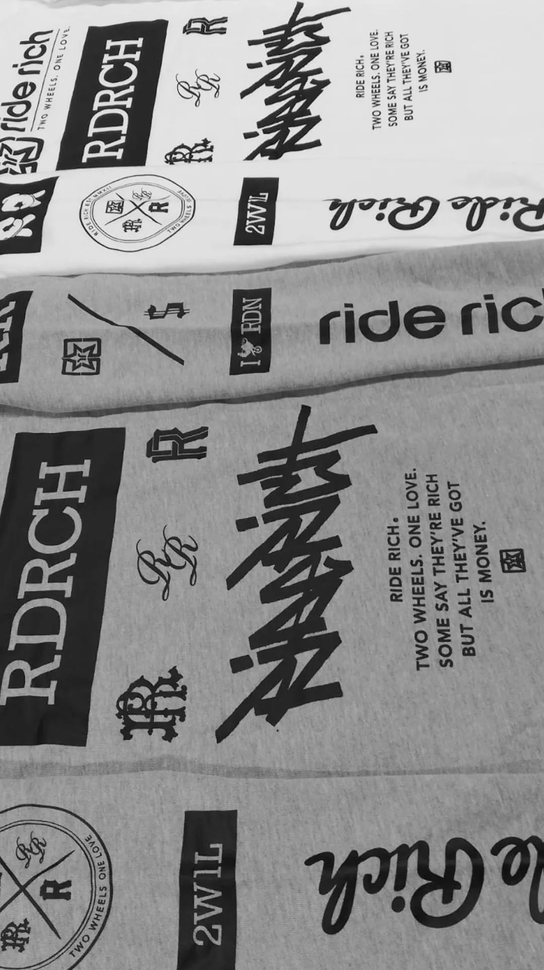 RR GP Scoop Pullover Hoodie {White}
